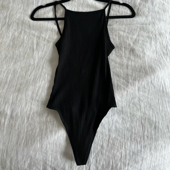 Aritzia Wilfred Ribbed Thong Bodysuit - Size XXS - Picture 1 of 2